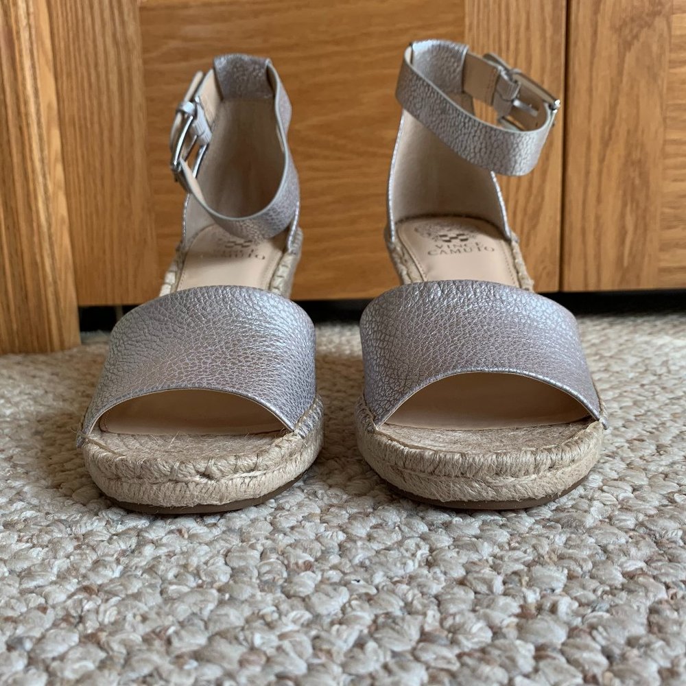 VINCE CAMUTO - Leera Espadrille Wedge Sandal - NEW, No Box - Picture 6 of 12